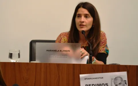 Solicitan la poda de árboles en contacto con cableado eléctrico