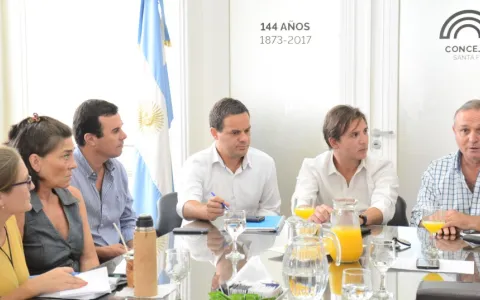 Antenas: concejales recibieron a las autoridades del Ente Nacional de Comunicaciones