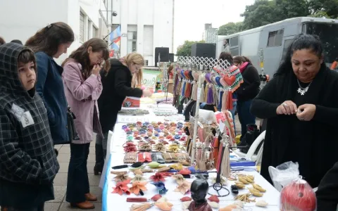 Se realizó una Feria de Emprendedores en la explanada del Concejo Municipal