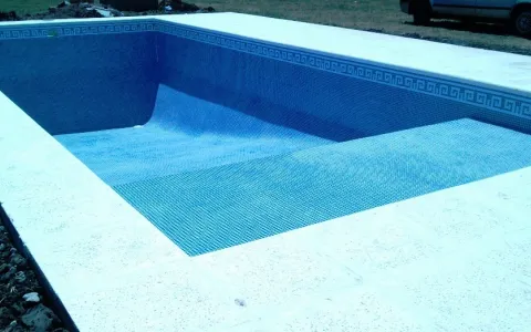 Medianeras: fijan distancias para la construcción de piletas, tanques de agua y reguladores pluviales