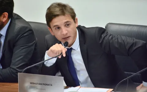 Mesa de consenso y gestión para impulsar un Centro Comercial a Cielo Abierto en  Avenida Blas Parera