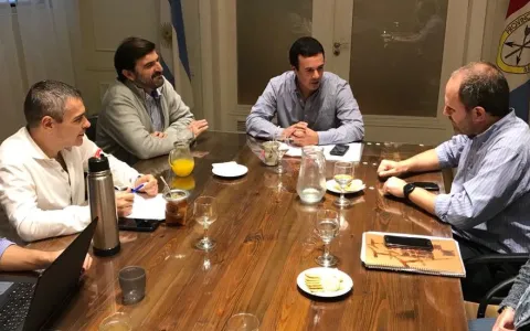 Buscan intensificar controles municipales en Barrio Candioti