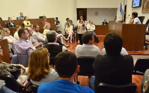 Concejo Municipal: se realizó un Foro sobre el consumo excesivo de azúcar y el cambio de hábitos desde la infancia