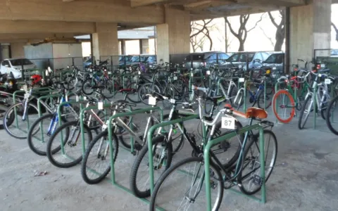 Crean un Sistema de Estacionamiento y Custodia Municipal de Bicicletas