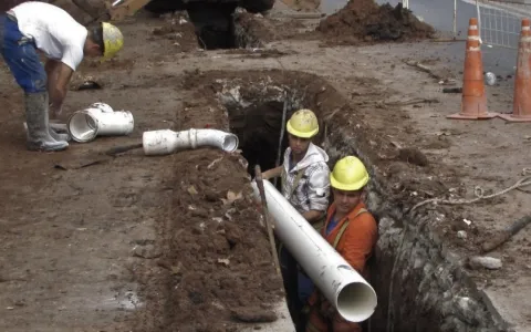 Piden informes por la obra de cloacas de Barrio Los Hornos
