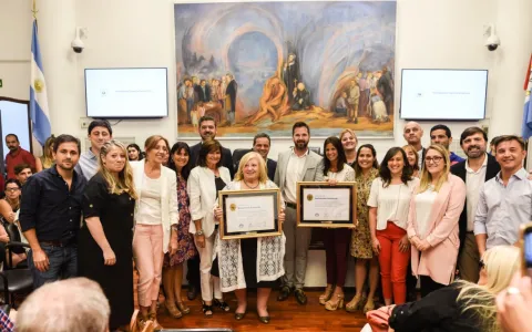 El Concejo Municipal homenajeó a Daniel Bustamante y a Gabriel Culzoni