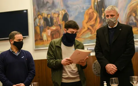 El Concejo Municipal acompañó la postulación de Adolfo Schweighoffer