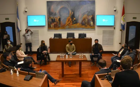 "Ciudad 30": El Concejo recibió a funcionarios municipales