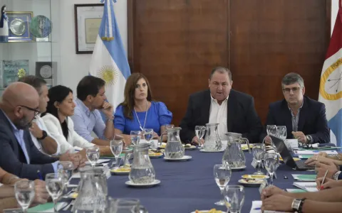 El intendente presentó a los concejales el Presupuesto 2024