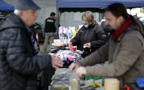 Se creará un programa de microcréditos para emprendedores sociales