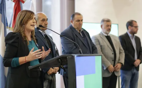Foro de Hábitat en Santa Fe: entornos seguros y  construcción de comunidad, los ejes del Día 1
