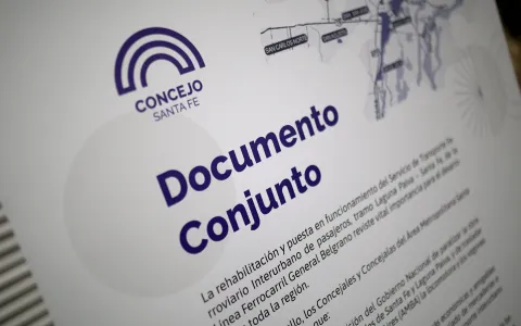Concejales del Área Metropolitana firmaron un documento conjunto por el tren Santa Fe - Laguna Paiva