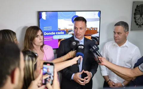 El ministro Enrico presentó detalles del puente Santa Fe-Santo Tomé