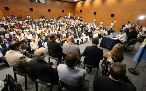 Poletti inauguró el 146 período de sesiones ordinarias del Concejo Municipal