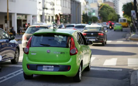 El Concejo desreguló el sistema de taxis y remises