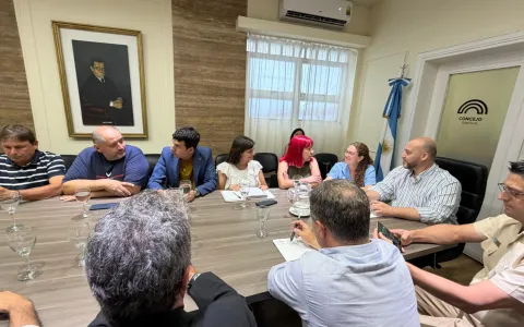 El río que nos une: se reunió la Mesa de Diálogo para la Seguridad Náutica