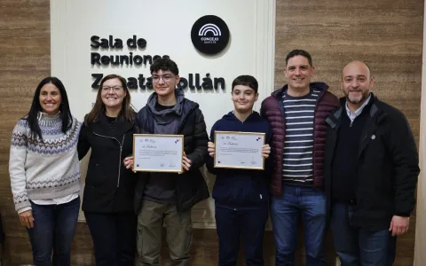 El Concejo distinguió a jóvenes estudiantes que representaron a Santa Fe en olimpíadas de matemática