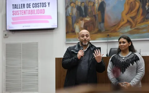 Emprendedores de la ciudad se capacitaron en el Concejo